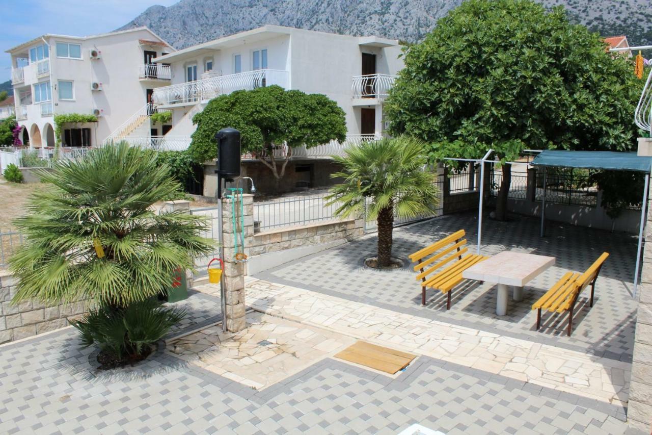 Apartments Alma Orebić Buitenkant foto